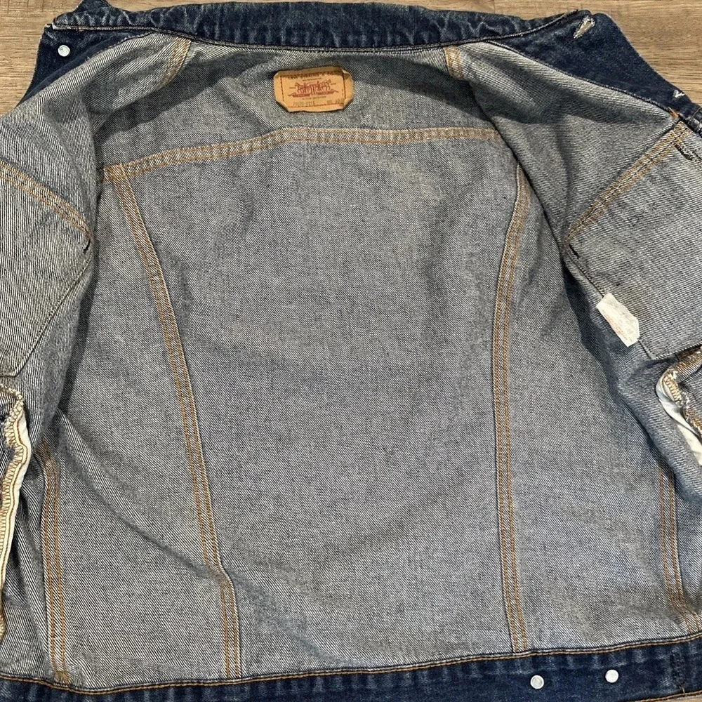 Vintage Levi's 70506-0216 Denim Trucker Jacket Men Size 40 Dark Wash Canada - Picture 6 of 9